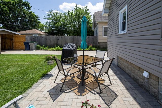 182 N 71st STREET, Milwaukee, WI 53213