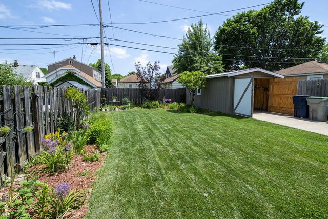 182 N 71st STREET, Milwaukee, WI 53213