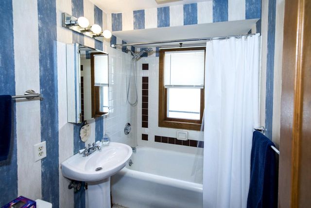 182 N 71st STREET, Milwaukee, WI 53213