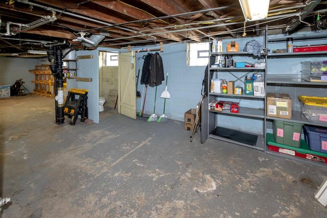 182 N 71st STREET, Milwaukee, WI 53213