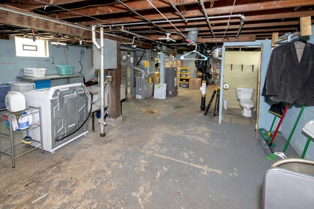 182 N 71st STREET, Milwaukee, WI 53213
