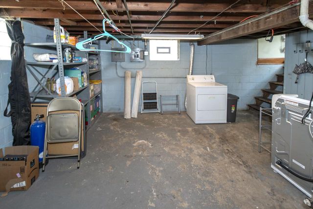 182 N 71st STREET, Milwaukee, WI 53213