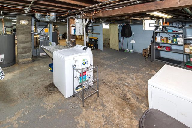 182 N 71st STREET, Milwaukee, WI 53213