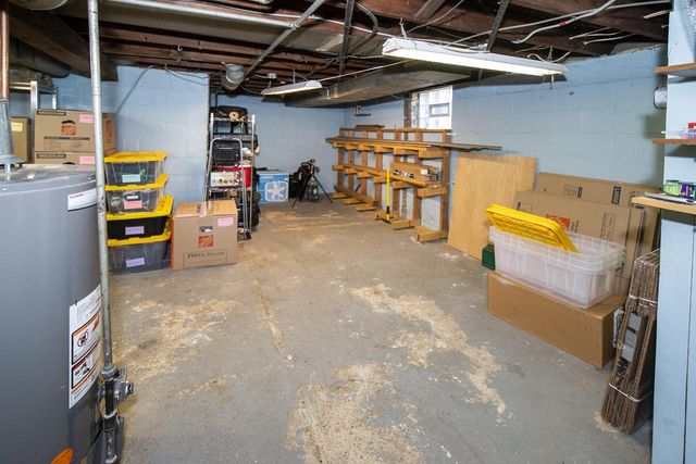 182 N 71st STREET, Milwaukee, WI 53213