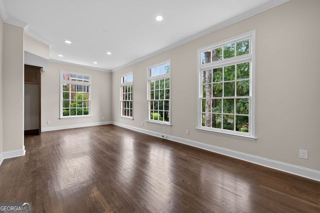 420 Jefferson Circle, Sandy Springs, GA 30328