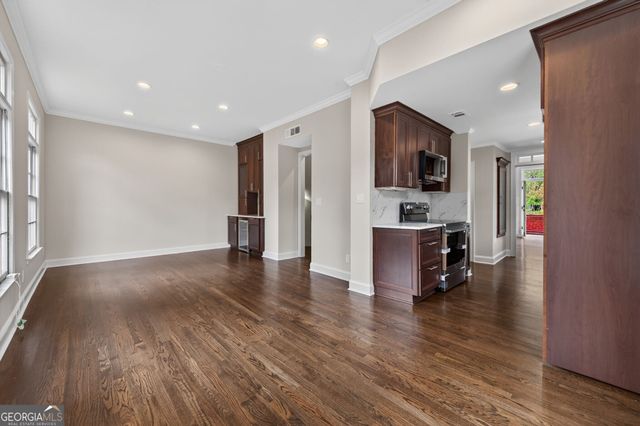 420 Jefferson Circle, Sandy Springs, GA 30328