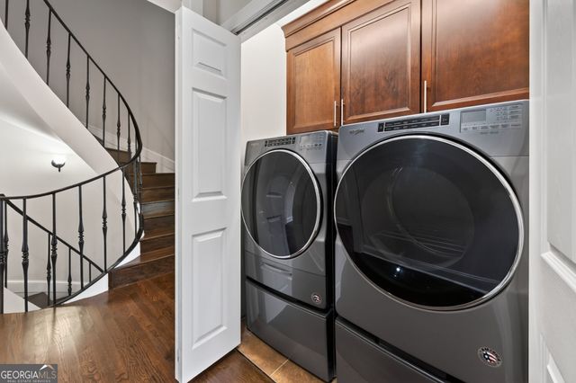 420 Jefferson Circle, Sandy Springs, GA 30328