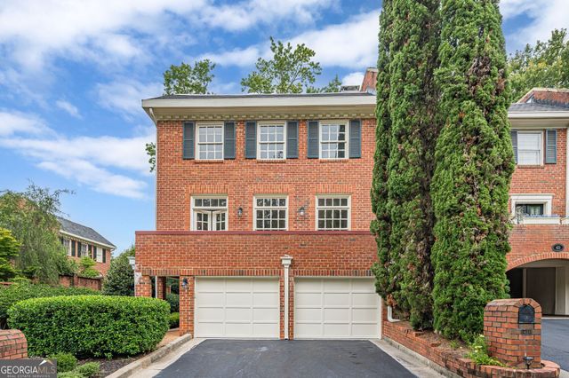 420 Jefferson Circle, Sandy Springs, GA 30328