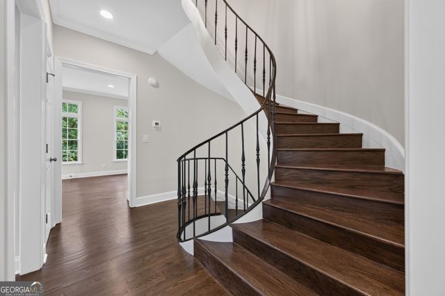 420 Jefferson Circle, Sandy Springs, GA 30328