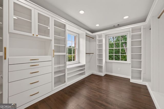420 Jefferson Circle, Sandy Springs, GA 30328
