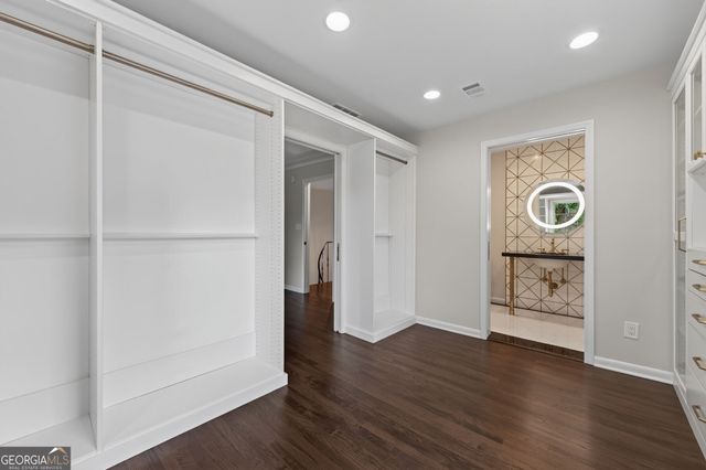 420 Jefferson Circle, Sandy Springs, GA 30328