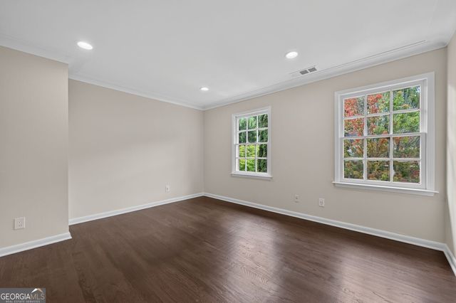 420 Jefferson Circle, Sandy Springs, GA 30328