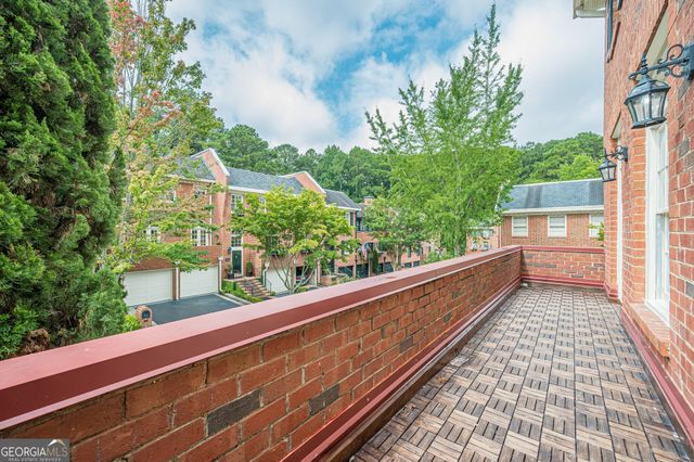 420 Jefferson Circle, Sandy Springs, GA 30328
