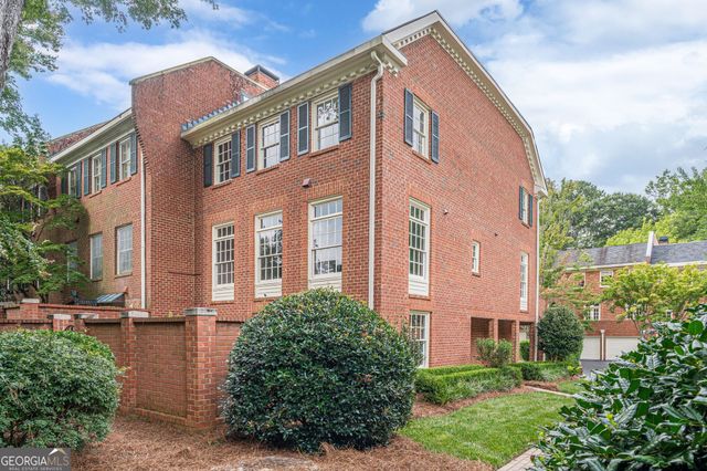 420 Jefferson Circle, Sandy Springs, GA 30328
