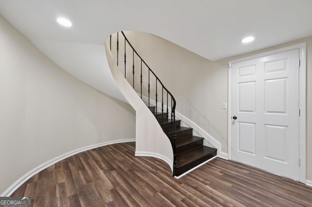 420 Jefferson Circle, Sandy Springs, GA 30328