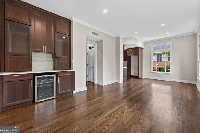 420 Jefferson Circle, Sandy Springs, GA 30328