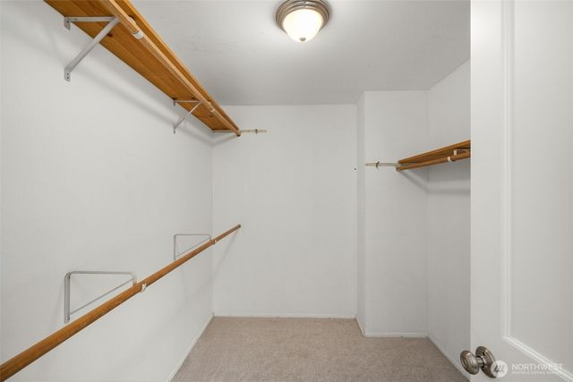 8421 SE 72nd Place, Mercer Island, WA 98040