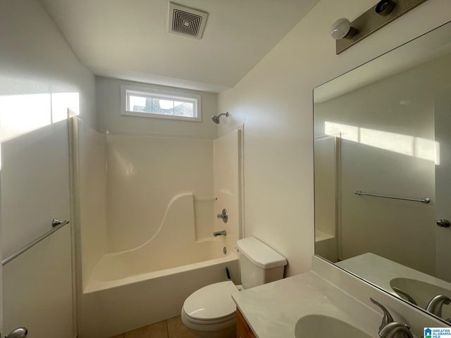 140 HEATHER LANE, Pelham, AL 35124