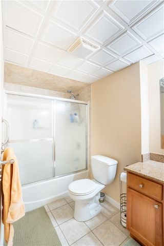 7 Wake Robin Road 407, Lincoln, RI 02865