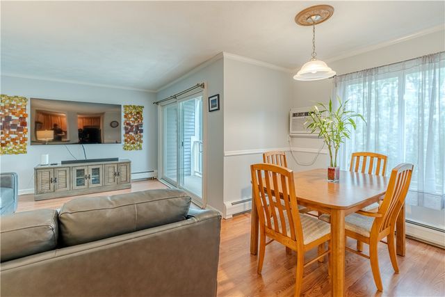 7 Wake Robin Road 407, Lincoln, RI 02865