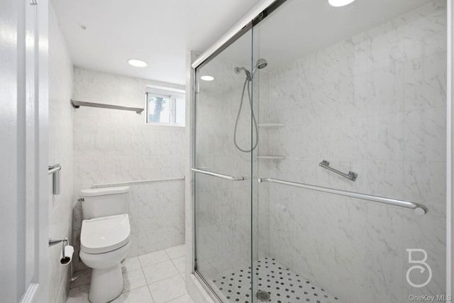 20-46 33rd Street, Astoria, NY 11105
