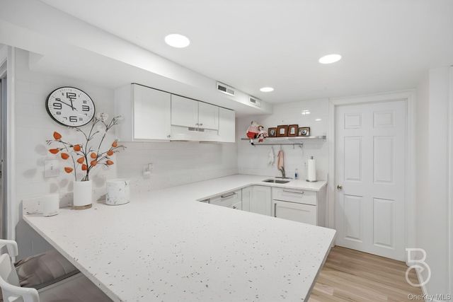 20-46 33rd Street, Astoria, NY 11105