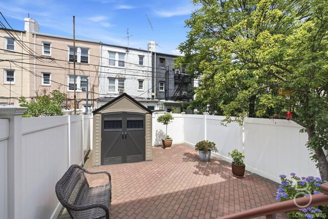 20-46 33rd Street, Astoria, NY 11105