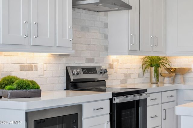 3450 N SUNWOOD Street, Mesa, AZ 85213