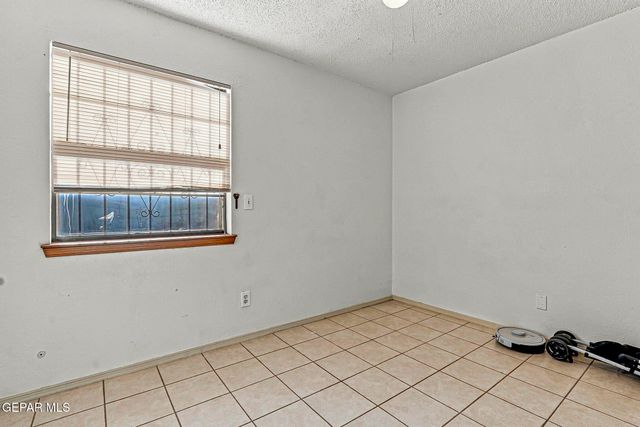 1741 KARL WYLER Drive, El Paso, TX 79936