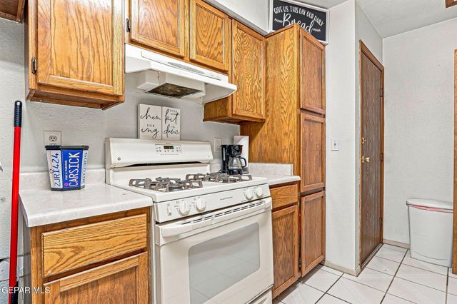 1741 KARL WYLER Drive, El Paso, TX 79936