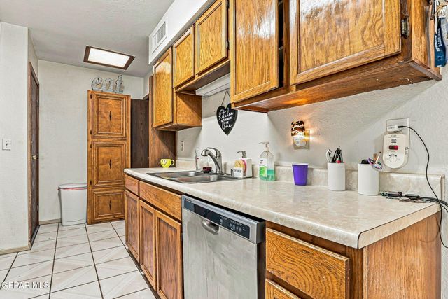 1741 KARL WYLER Drive, El Paso, TX 79936