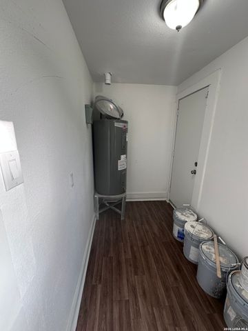 224 PROSPECT ST, Seguin, TX 78155