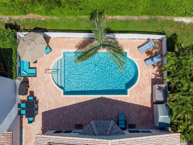 7161 NW Turtle Walk, Boca Raton, FL 33487