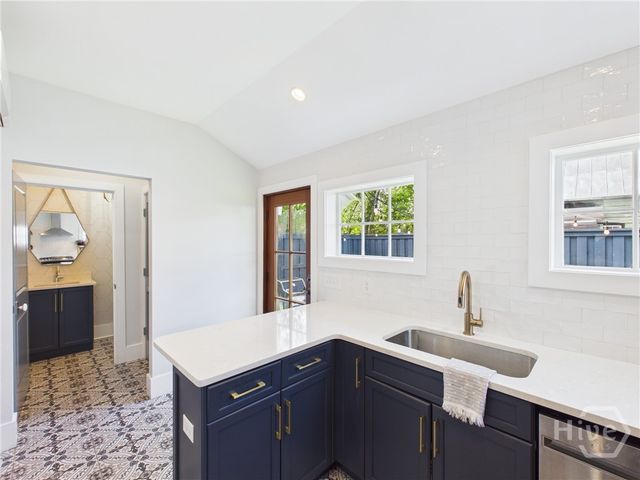 509 E Charlton Street, Savannah, GA 31401