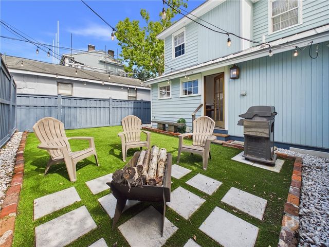 509 E Charlton Street, Savannah, GA 31401