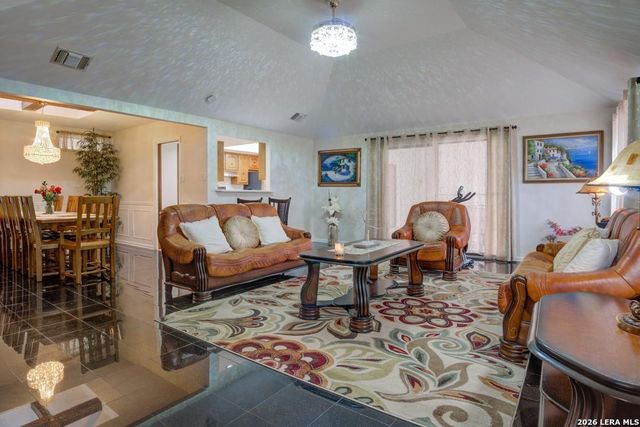 6035 Royal Breeze, San Antonio, TX 78239