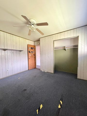 26703 Norfolk Street, Inkster City, MI 48141