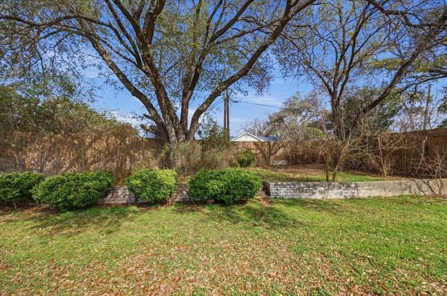 4755 Westcreek Drive, Fort Worth, TX 76133
