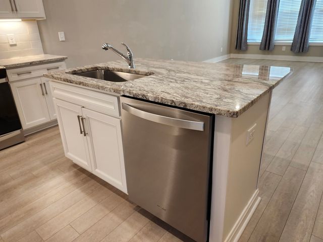 1008 Glohaven Way, Boiling Springs, SC 29316