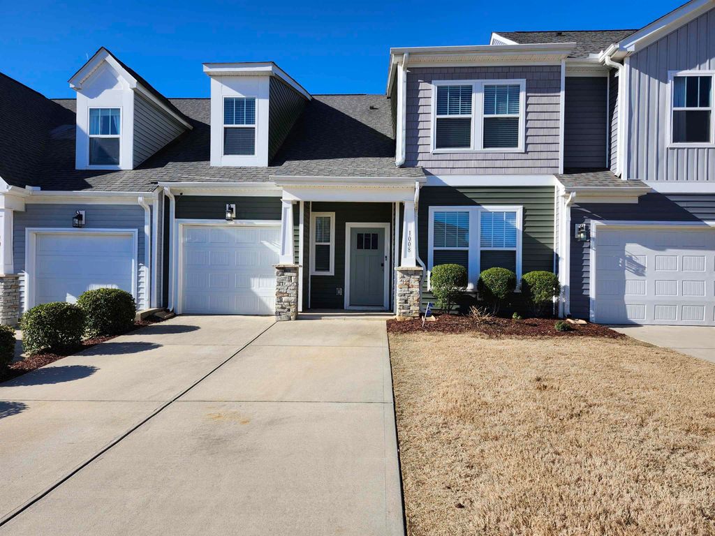 1008 Glohaven Way, Boiling Springs, SC 29316