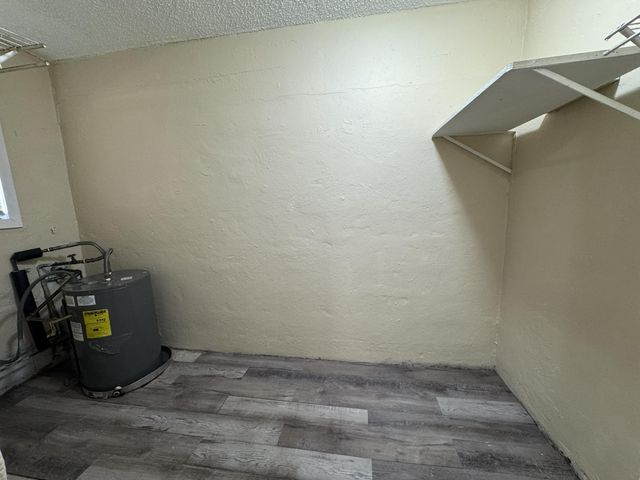 2881 NW 11th Place, Fort Lauderdale, FL 33311