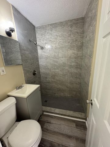 2881 NW 11th Place, Fort Lauderdale, FL 33311