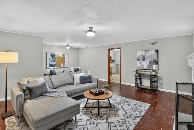 2910 N East Oval St, Spokane, WA 99205