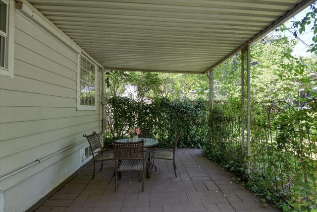 2910 N East Oval St, Spokane, WA 99205