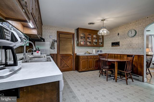 26920 CLARKSBURG RD, Damascus, MD 20872