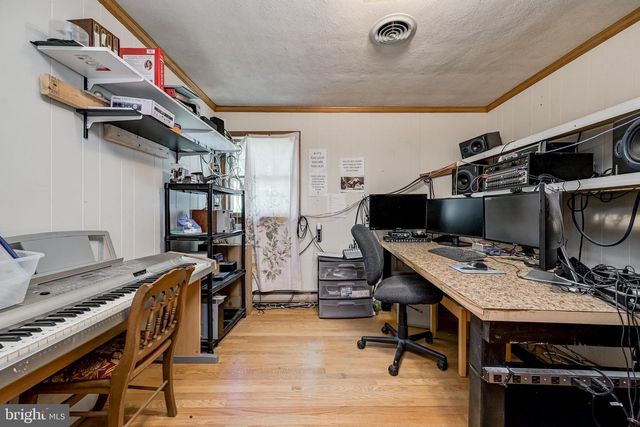 26920 CLARKSBURG RD, Damascus, MD 20872