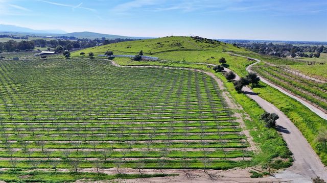 13638 E Shepherd Avenue, Clovis, CA 93619