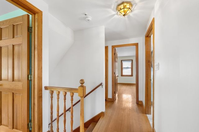 84 Gardiner Rd, Quincy, MA 02169