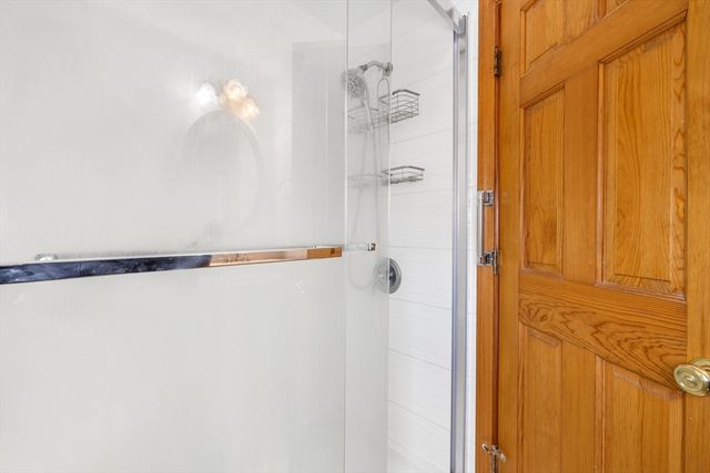 84 Gardiner Rd, Quincy, MA 02169