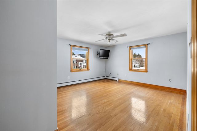 84 Gardiner Rd, Quincy, MA 02169